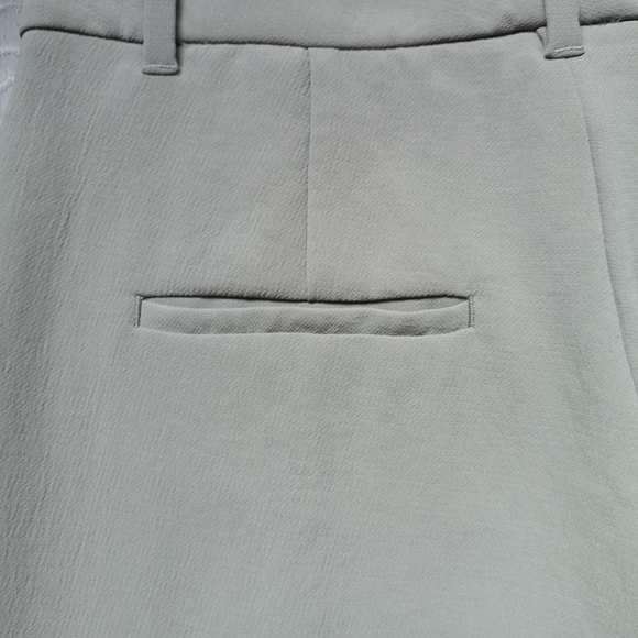 Aritzia Effortless Pant - Picture 7 of 8